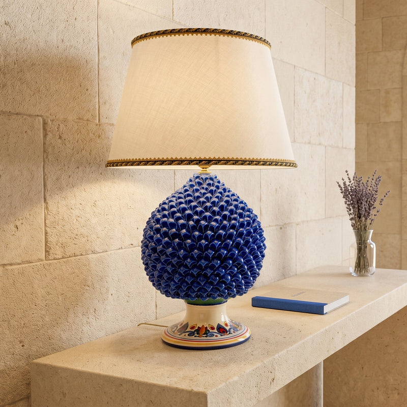Lámpara Piña Azul Intenso H 30 cm / 11¾" en Cerámica de Caltagirone — Decoro Sicily