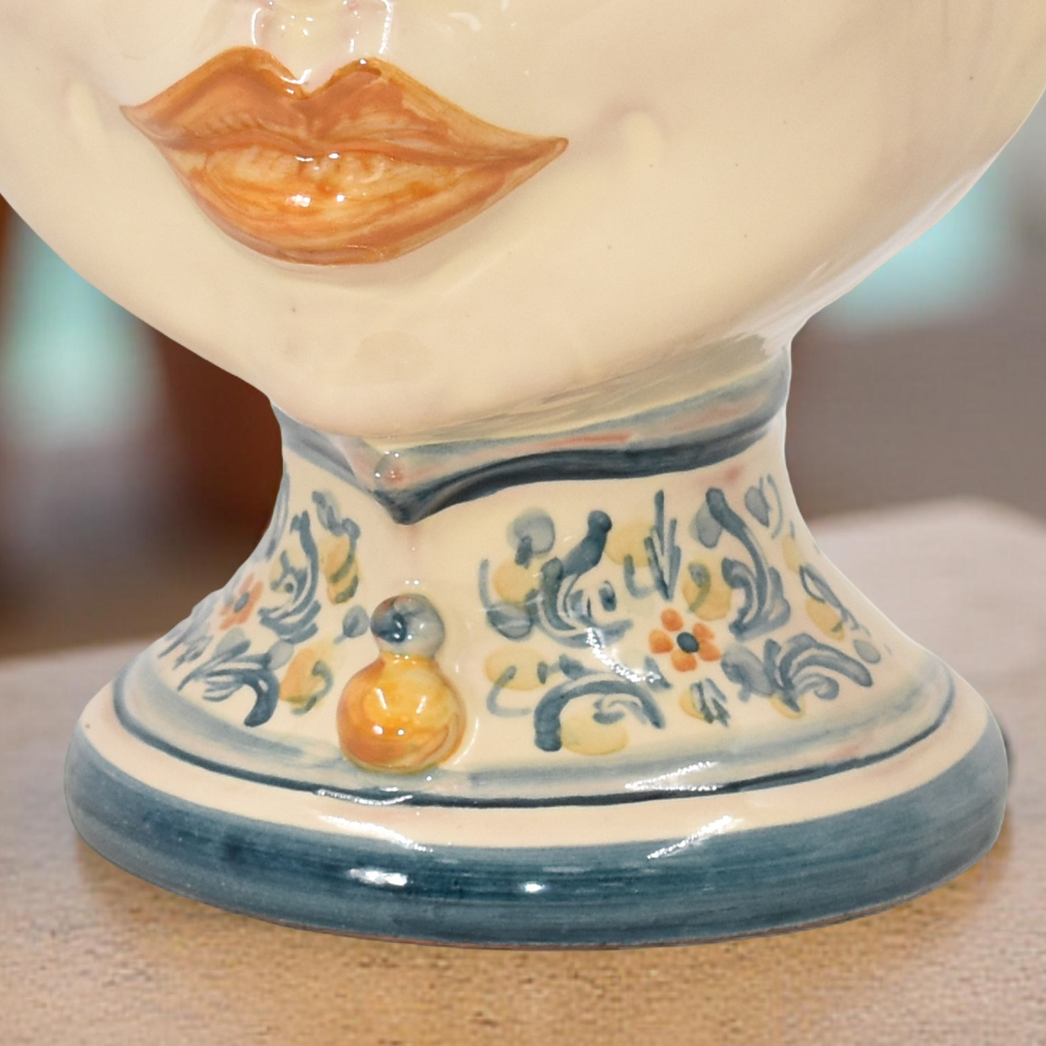 Testa di moro h 20 cm Linea Fiori decoro blu e arancio - Ceramiche di Caltagirone Sofia