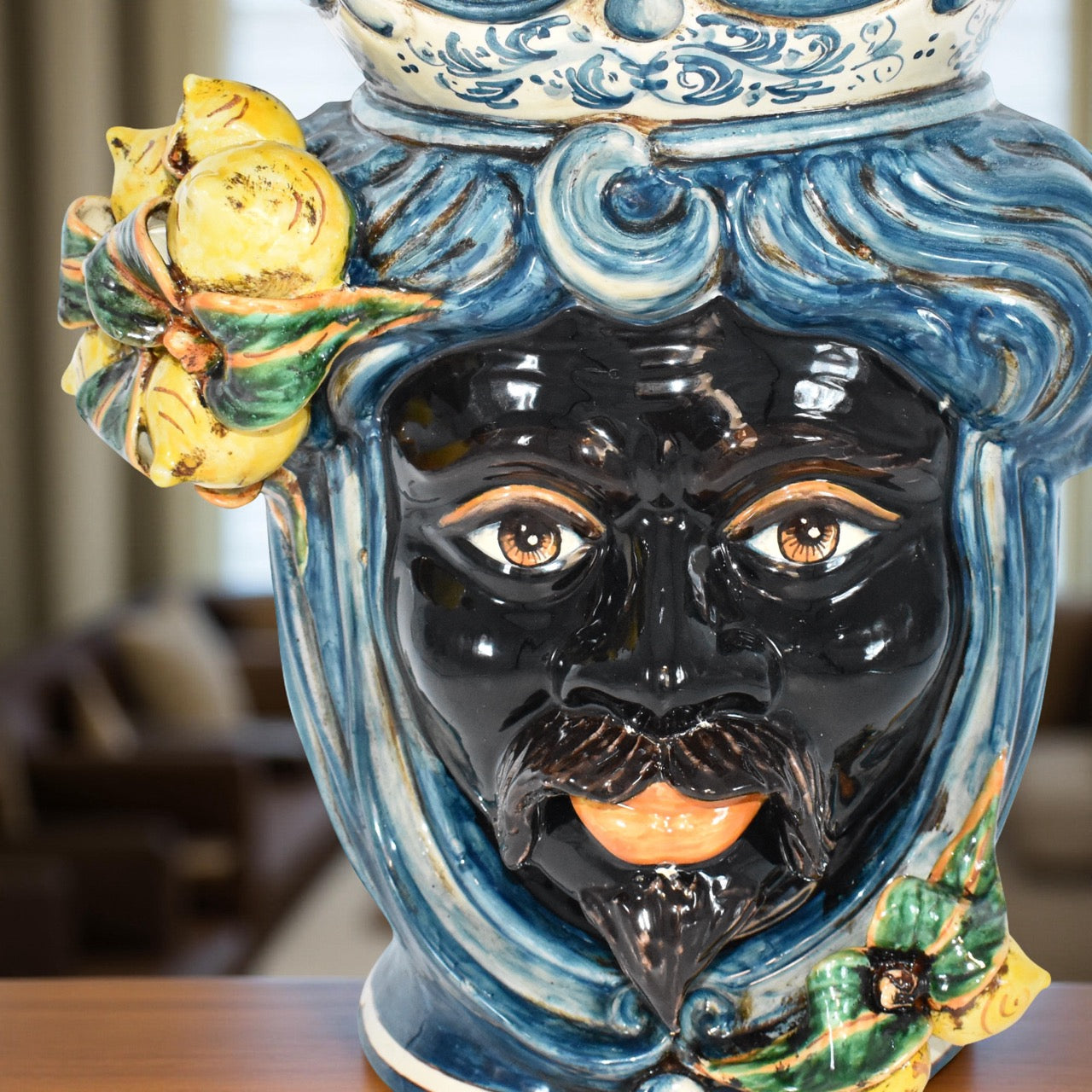 Testa h 40 con limoni mono blu maschio moro - Ceramiche di Caltagirone Sofia