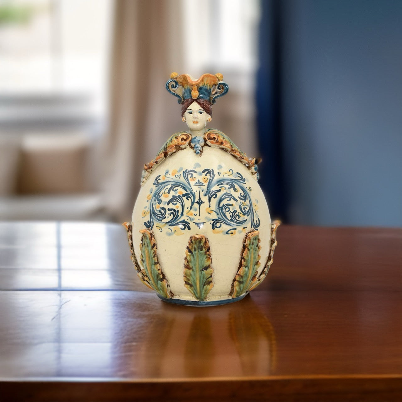 Uovo a personaggio femmina h 25 cm plastico sofia tricolore - Ceramiche di Caltagirone Sofia