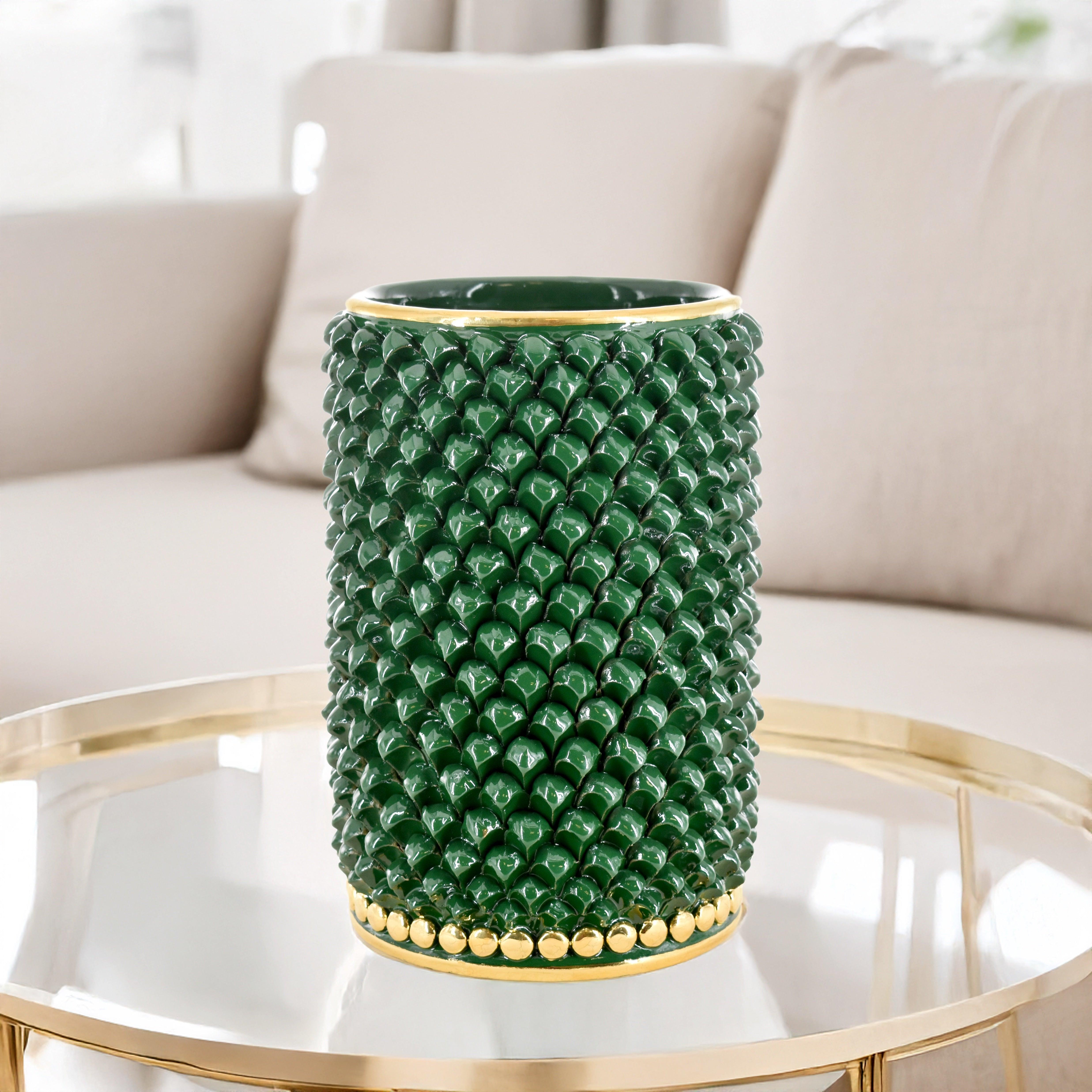 Vaso cilindro pigna modellata a mano in verde e oro - Ceramiche di Caltagirone Sofia