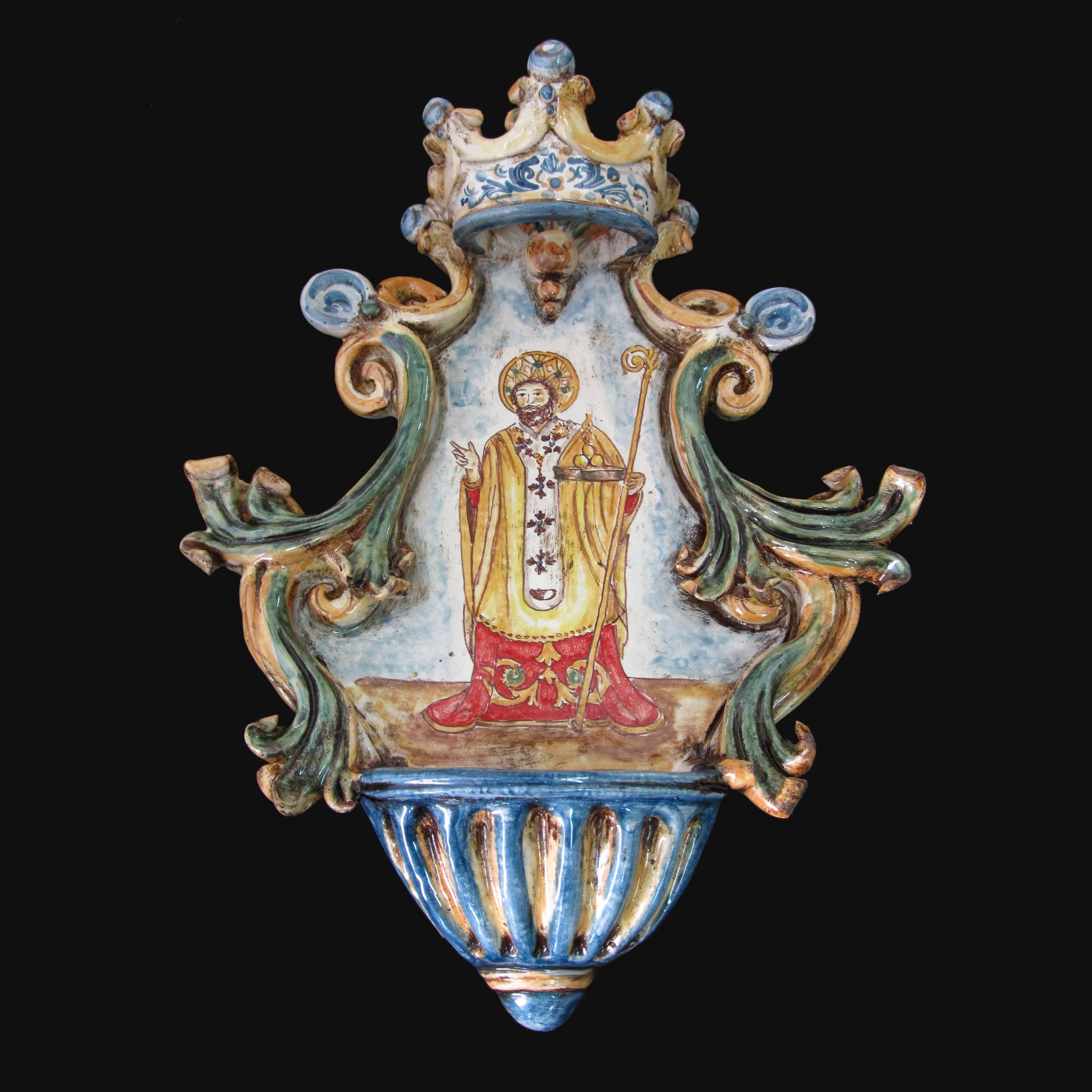 Acquasantiera media appl 19x30 san nicola di bari tricolore - Ceramiche di Caltagirone Sofia