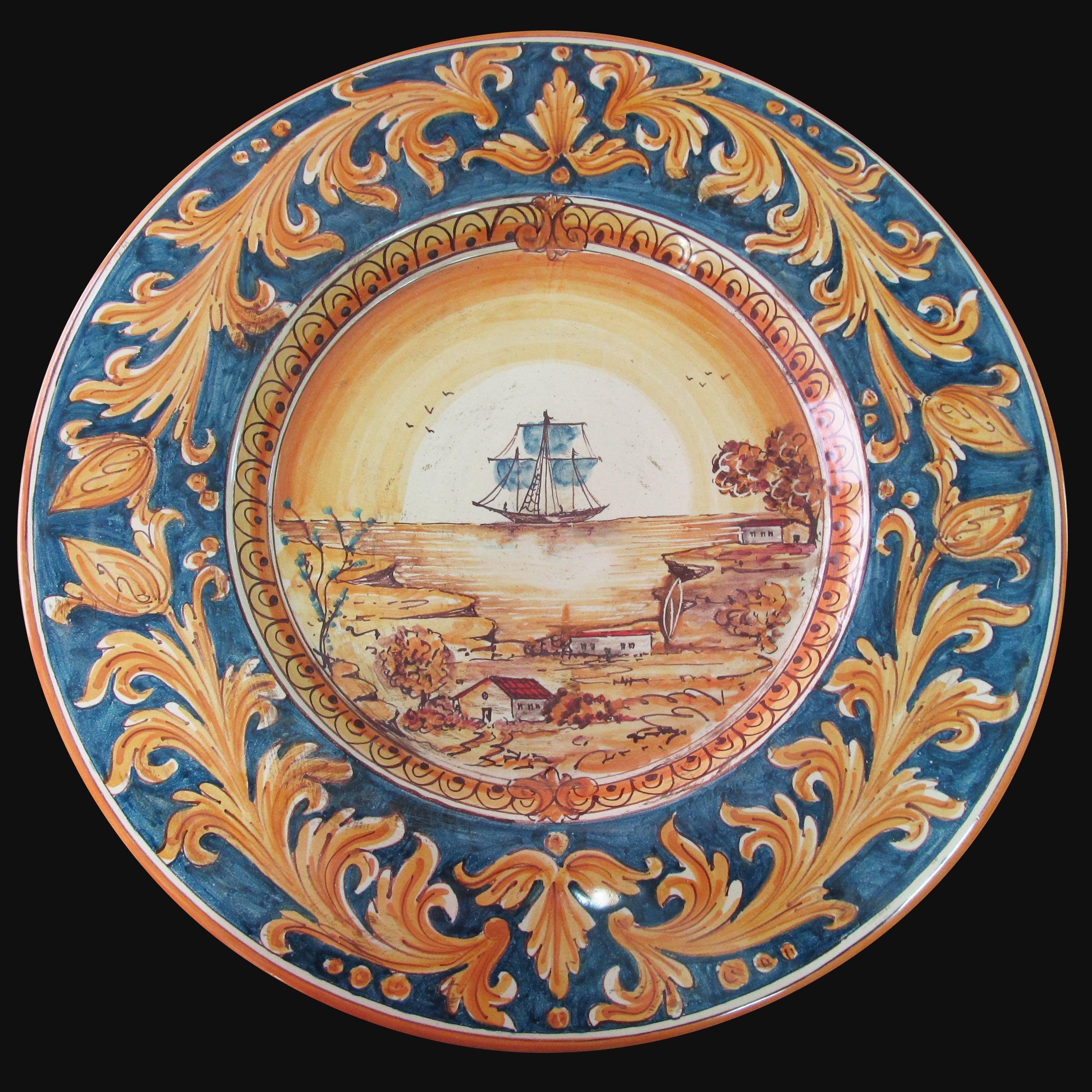 Piatto cap. prete Ø 35/40 c/veliero ornato fondo blu in ceramica artistica di Caltagirone - Ceramiche di Caltagirone Sofia